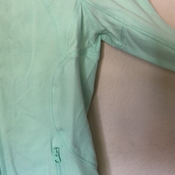 LULULEMON jacket - Picture 3 of 9